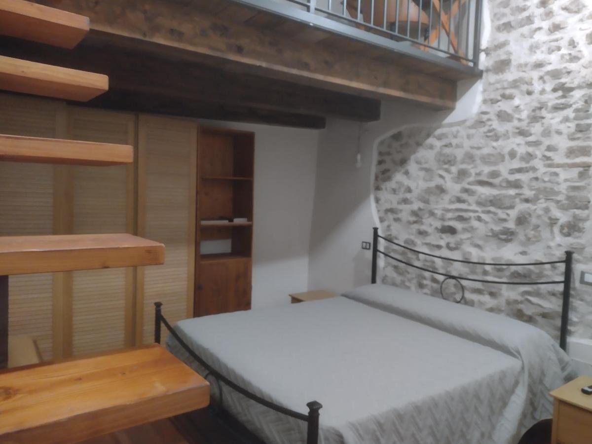 Casa Vacanze Borgo Medievale Villa Porzano Dış mekan fotoğraf